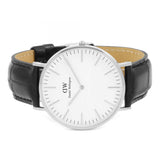  Shop Authentic Daniel Wellington Classic York White Dial Black Leather Strap Watch For Men - DW00100025 - Luxxuri