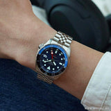  Shop Authentic Seiko 5 Sports Special Edition Automatic Grey Dial Silver Steel Strap Watch For Men - SSK019K1 - Luxxuri