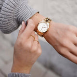  Shop Authentic Daniel Wellington Iconic Link White Dial Rose Gold Steel Strap Watch For Women - DW00100209 - Luxxuri
