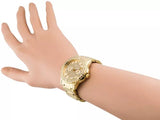  Shop Authentic Guess Sassy Analog Quartz Gold Dial Gold Steel Strap Watch For Women - W0705L2 - Luxxuri