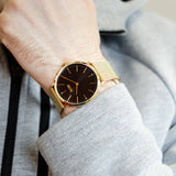  Shop Authentic Hugo Boss Horizon Quartz Black Dial Gold Mesh Bracelet Watch For Men - 1513735 - Luxxuri