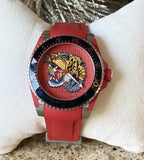  Shop Authentic Gucci Dive Quartz Red Dial Red Rubber Strap Watch For Men - YA136315 - Luxxuri